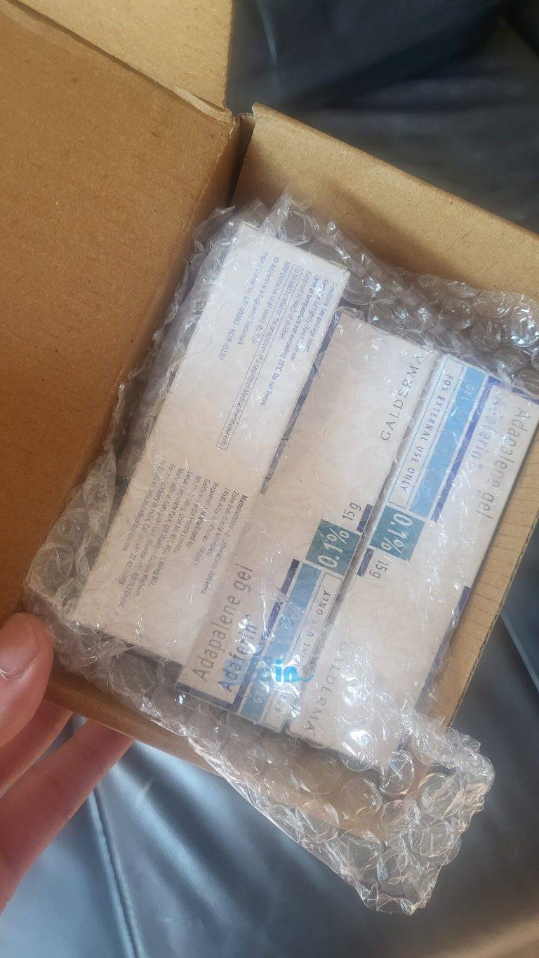 아다페린겔 0.1% 6개 photo review